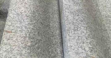 东营芙蓉白S型拉丝面路沿石