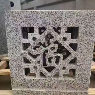 东营 芝麻白花岗岩镂空雕花灯笼