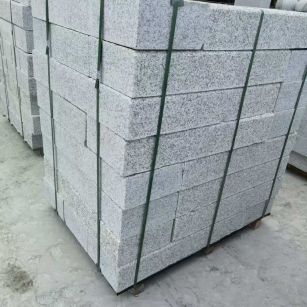 东营 芙蓉白火烧两面路沿石