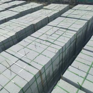 东营 芝麻白1.8公分火烧300*600地铺，清仓大甩卖