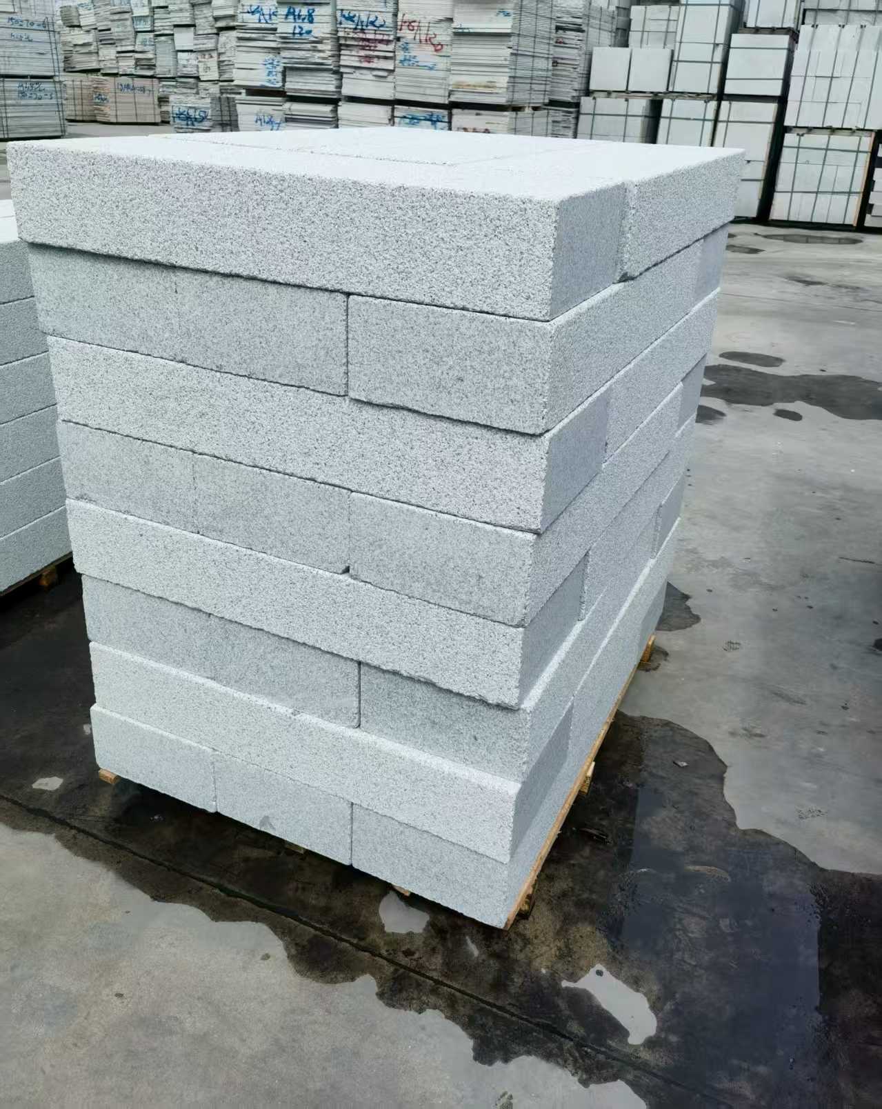 东营 芝麻白两面荔枝面台阶石