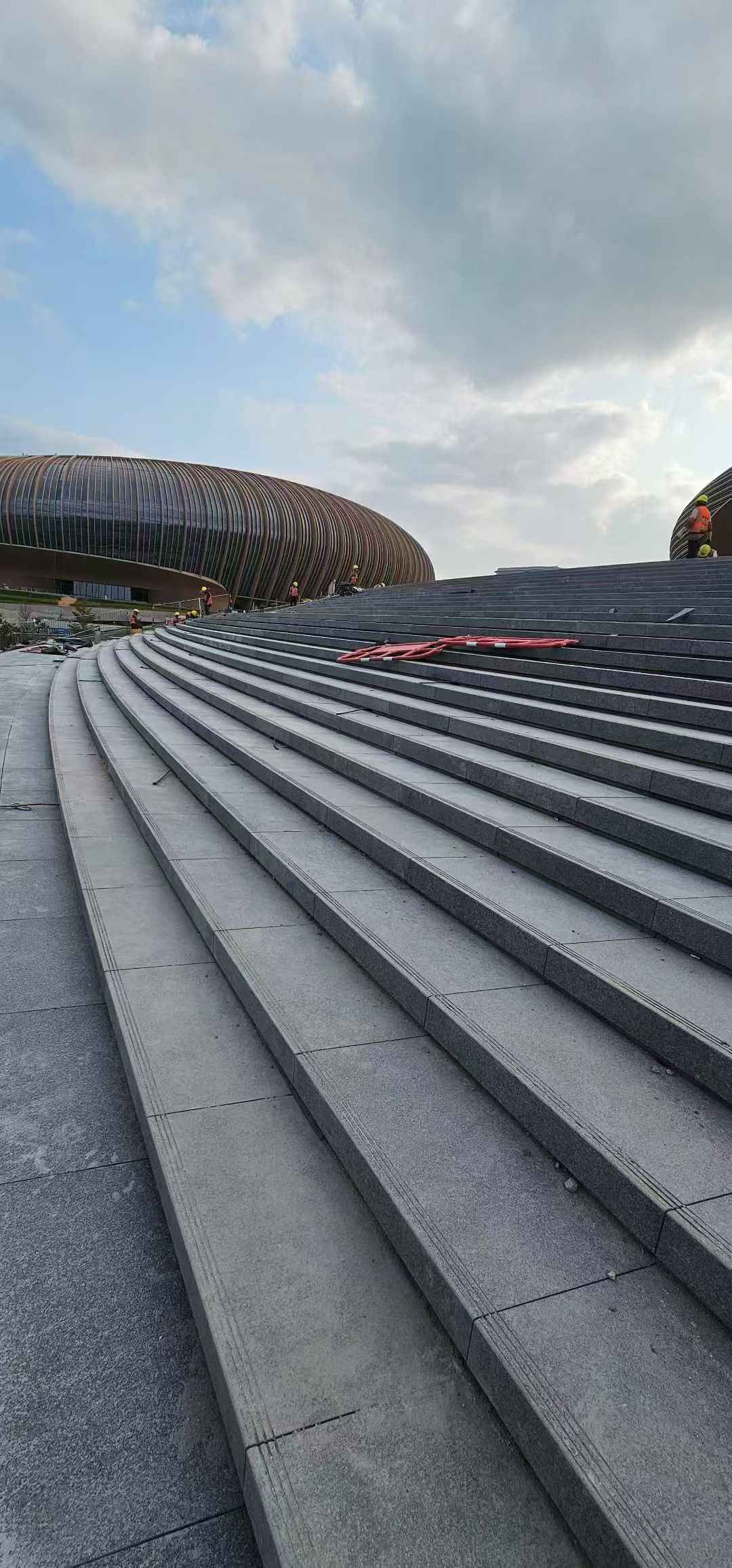 东营 弧形整石台阶铺装效果图